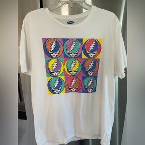 Grateful Dead band t-shirt